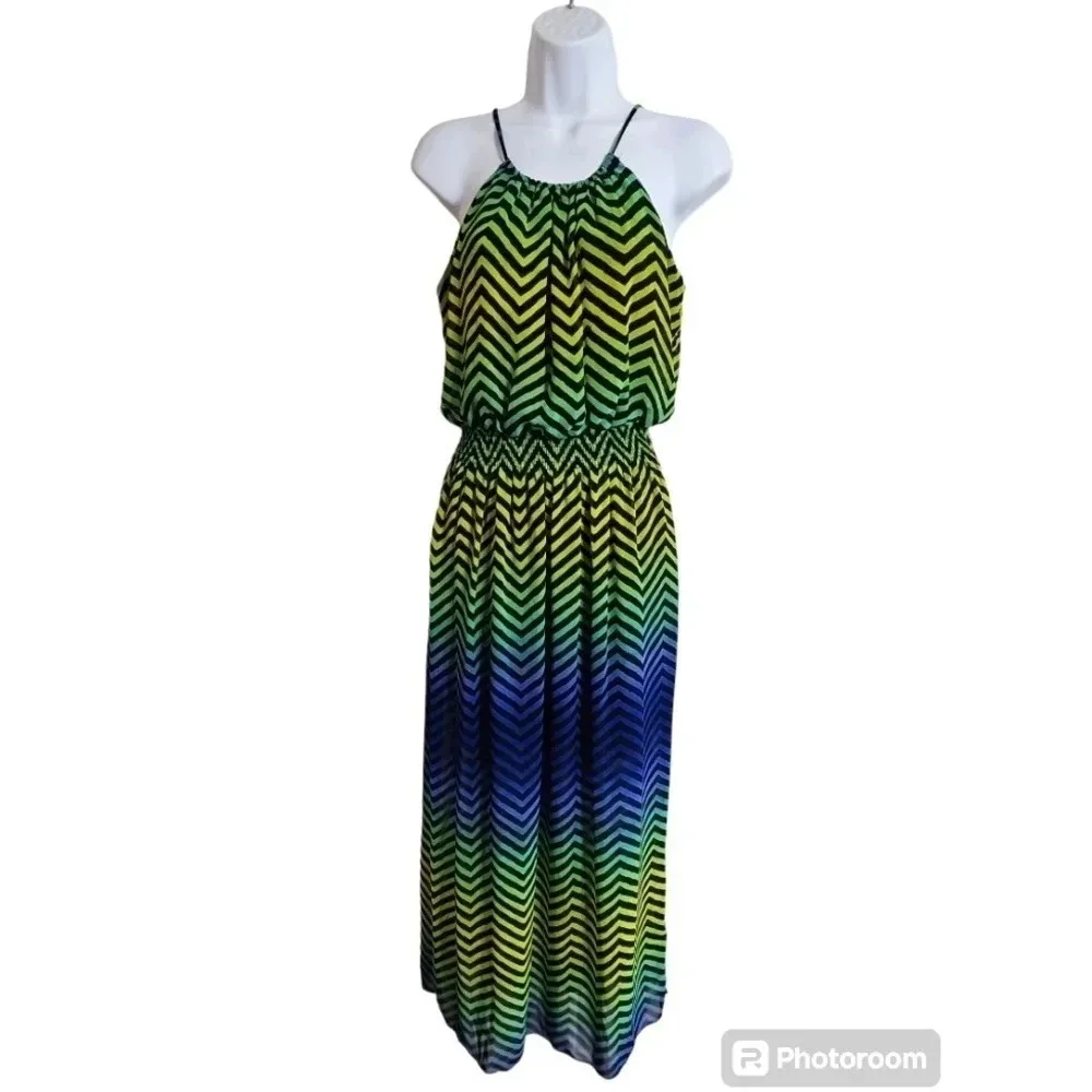 Sweet Storm Women Medium Halter Maxi Dress Ombre Chevron Print Beach Statement - Picture 2 of 7